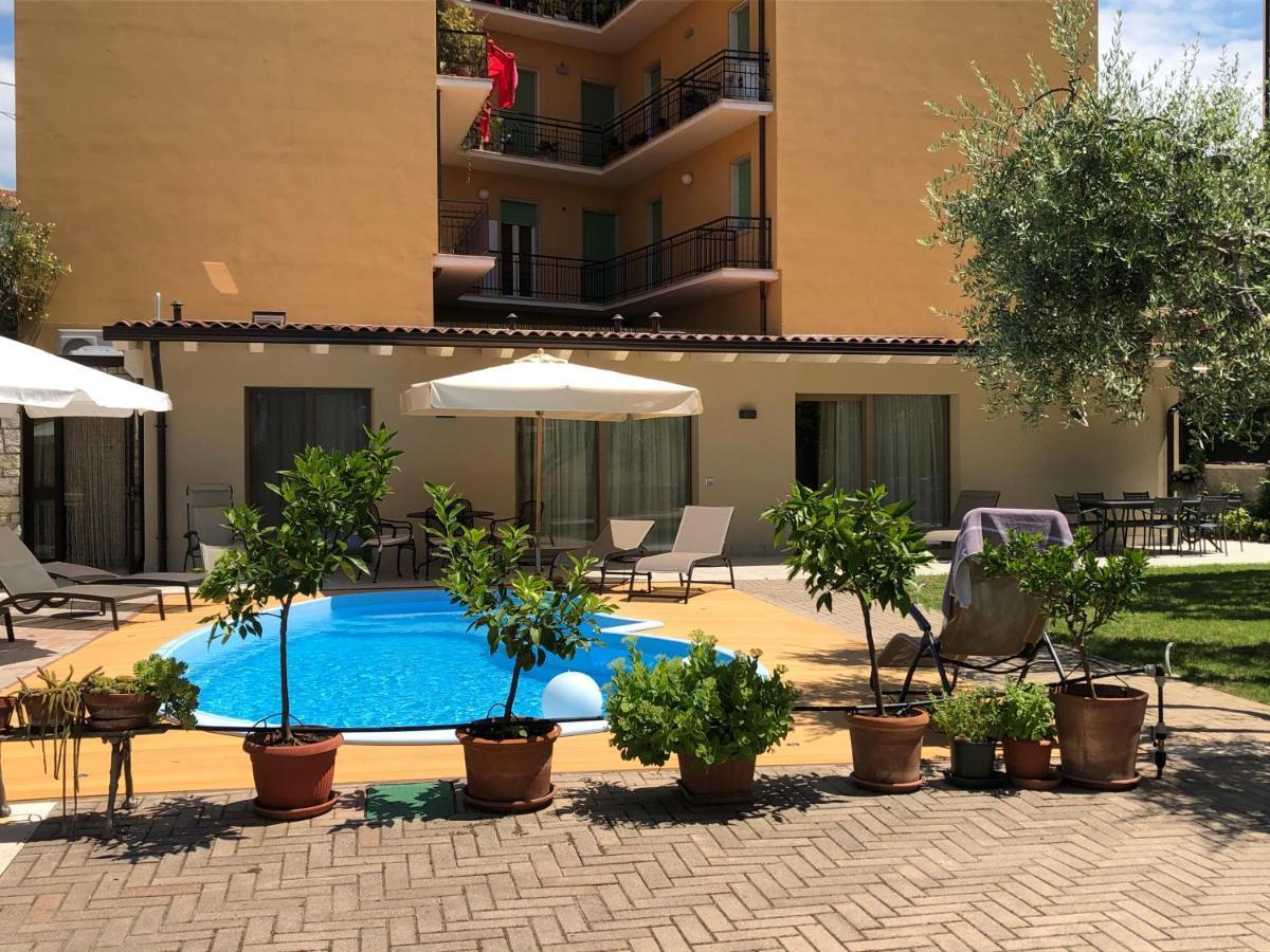 Bed & Breakfast Dall'agnola 3*